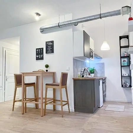 Le Petit Epicier Apartment Mulhouse Exterior photo